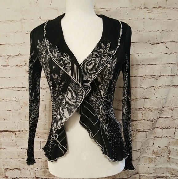 caelian Tops - Caelian Black and White open front blouse